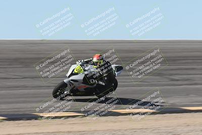 media/Oct-13-2025-Moto Forza (Mon) [[a66d839500]]/2-A Group/Session 2 (Bowl)/